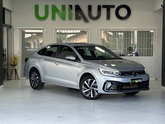 VOLKSWAGEN VIRTUS 1.0 200 TSI HIGHLINE AUTOMÁTICO